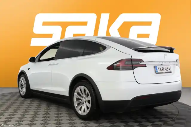 Valkoinen Maastoauto, Tesla Model X – YKR-464