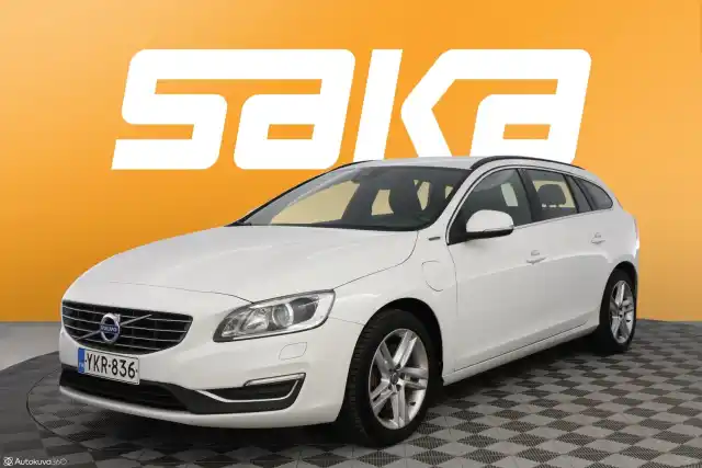 Valkoinen Farmari, Volvo V60 – YKR-836