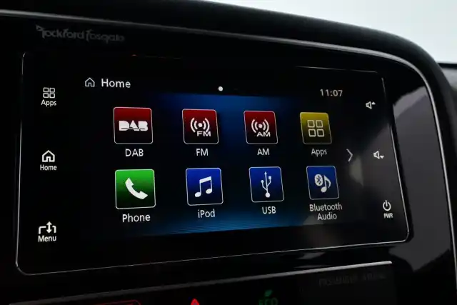Harmaa Maastoauto, Mitsubishi Outlander PHEV – YKS-320