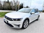 Harmaa Farmari, Volkswagen Passat – YKS-826, kuva 1