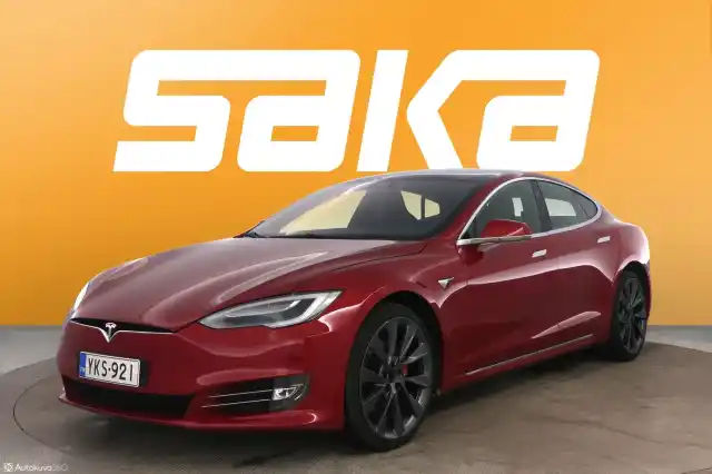 Punainen Viistoperä, Tesla Model S – YKS-921