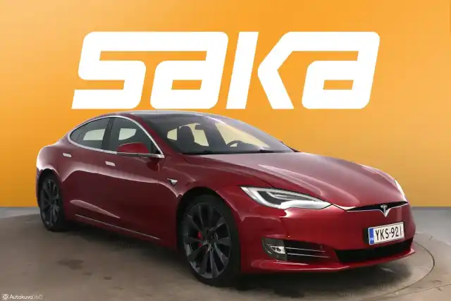 Punainen Viistoperä, Tesla Model S – YKS-921