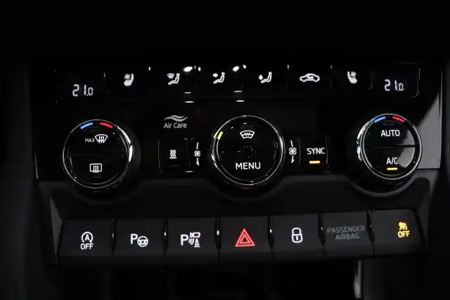 Musta Maastoauto, Skoda Kodiaq – YKS-965