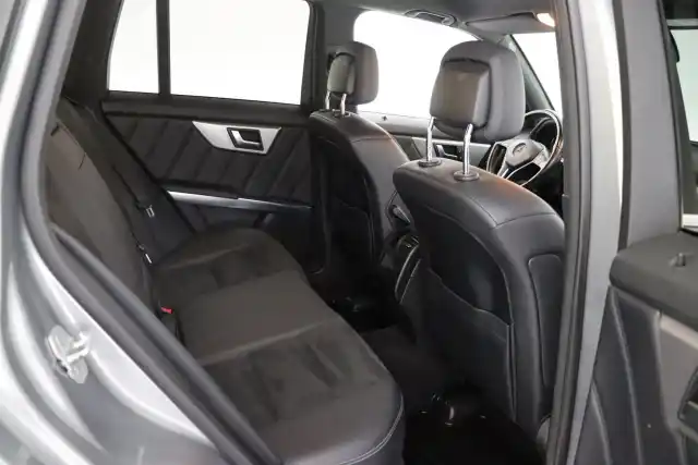 Hopea Maastoauto, Mercedes-Benz GLK – YLA-813