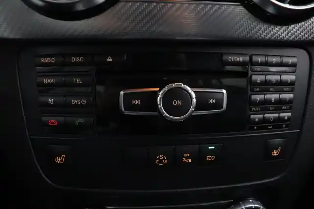 Hopea Maastoauto, Mercedes-Benz GLK – YLA-813