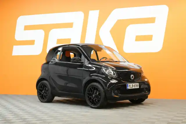 Musta Coupe, Smart fortwo – YLB-696