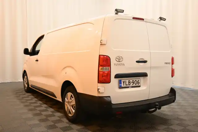 Valkoinen Pakettiauto, Toyota Proace – YLB-906