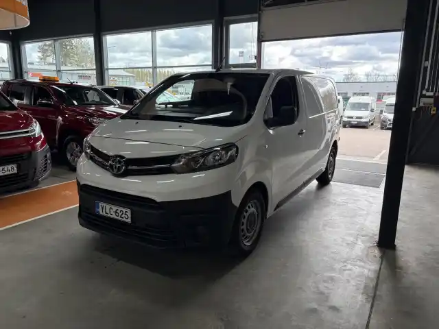 Valkoinen Pakettiauto, Toyota Proace – YLC-625