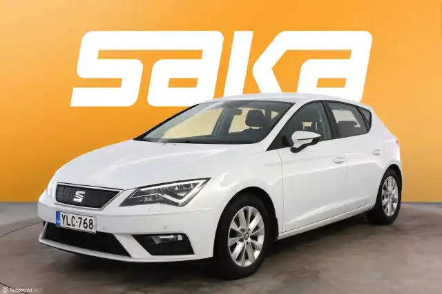 Valkoinen Viistoperä, Seat Leon – YLC-768