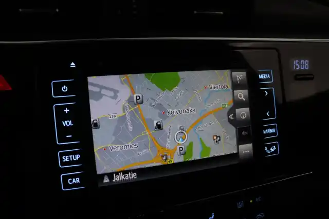 Harmaa Farmari, Toyota Auris – YLE-676