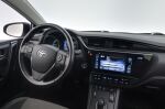 Harmaa Farmari, Toyota Auris – YLE-676, kuva 10