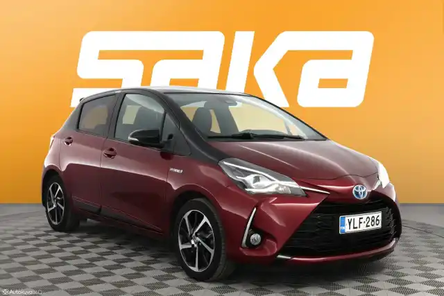 Punainen Viistoperä, Toyota Yaris – YLF-286