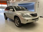 Harmaa Tila-auto, Lexus RX – YLH-765, kuva 1