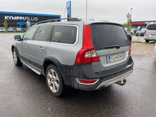 Hopea Farmari, Volvo XC70 – YLH-838