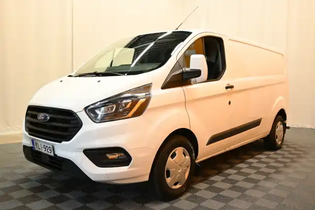 Valkoinen Pakettiauto, Ford Transit Custom – YLI-929