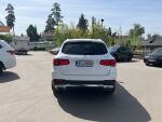 Valkoinen Maastoauto, Mercedes-Benz GLC – YLJ-832, kuva 4