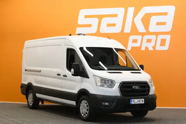 Valkoinen Pakettiauto, Ford Transit – YLJ-878