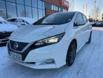 Valkoinen Viistoperä, Nissan Leaf – YLK-424, kuva 1