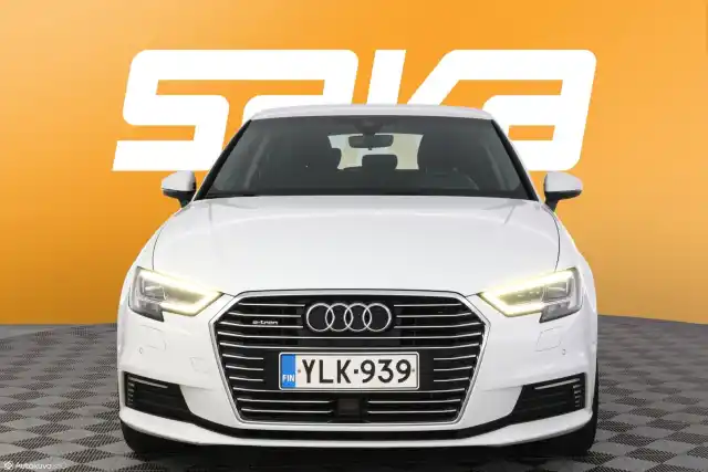Valkoinen Viistoperä, Audi A3 – YLK-939