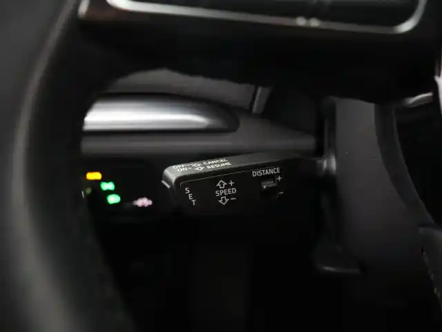 Valkoinen Viistoperä, Audi A3 – YLK-939