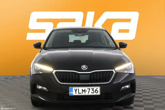 Musta Viistoperä, Skoda Scala – YLM-736