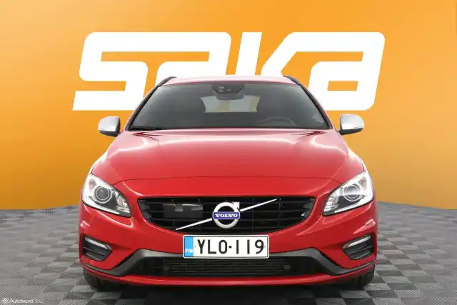 Punainen Farmari, Volvo V60 – YLO-119