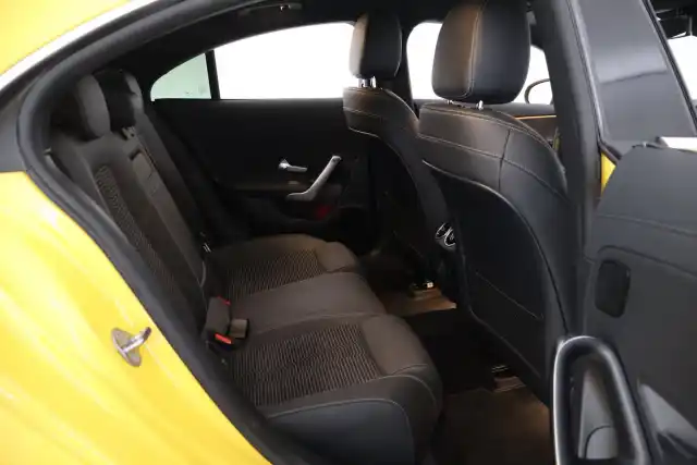 Keltainen Coupe, Mercedes-Benz CLA – YLO-293