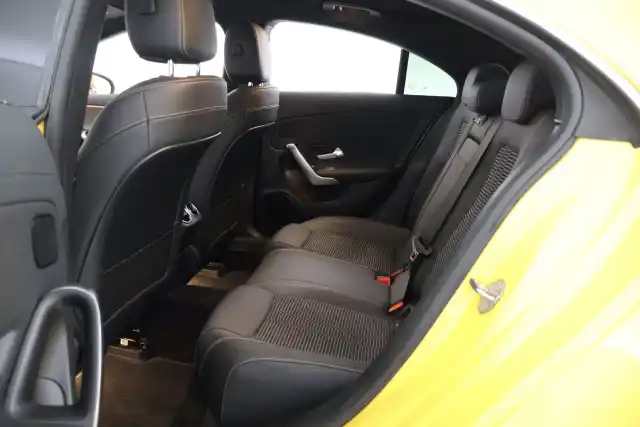 Keltainen Coupe, Mercedes-Benz CLA – YLO-293