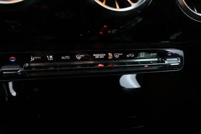 Keltainen Coupe, Mercedes-Benz CLA – YLO-293