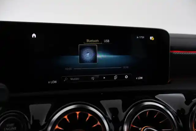 Keltainen Coupe, Mercedes-Benz CLA – YLO-293