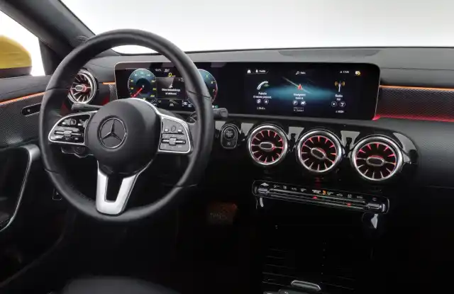 Keltainen Coupe, Mercedes-Benz CLA – YLO-293