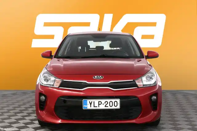 Punainen Viistoperä, Kia Rio – YLP-200