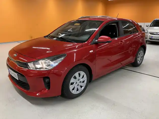 Punainen Viistoperä, Kia Rio – YLP-200