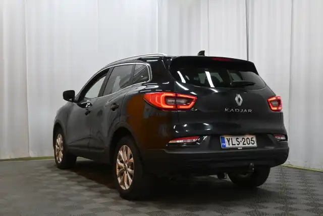 Musta Farmari, Renault Kadjar – YLS-205