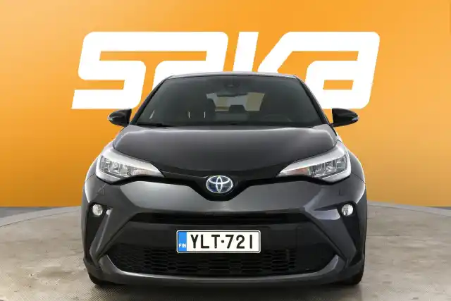 Harmaa Maastoauto, Toyota C-HR – YLT-721