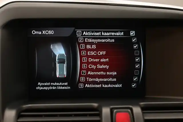 Sininen Maastoauto, Volvo XC60 – YLY-359