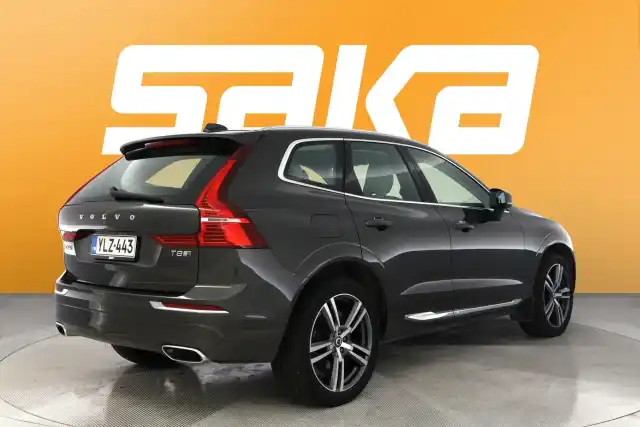 Harmaa Maastoauto, Volvo XC60 – YLZ-443