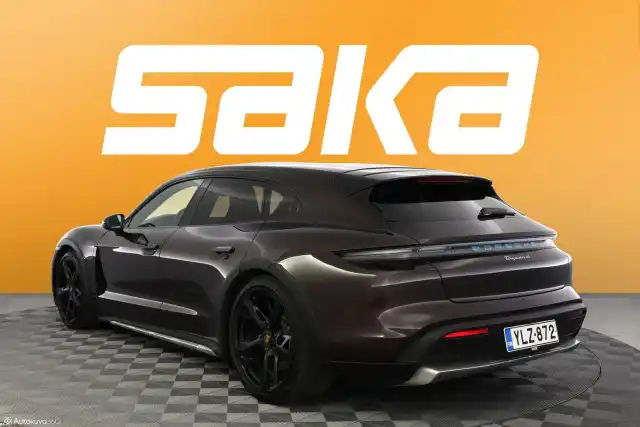 Ruskea Farmari, Porsche Taycan – YLZ-872