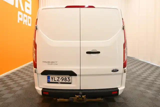 Valkoinen Pakettiauto, Ford Transit Custom – YLZ-983