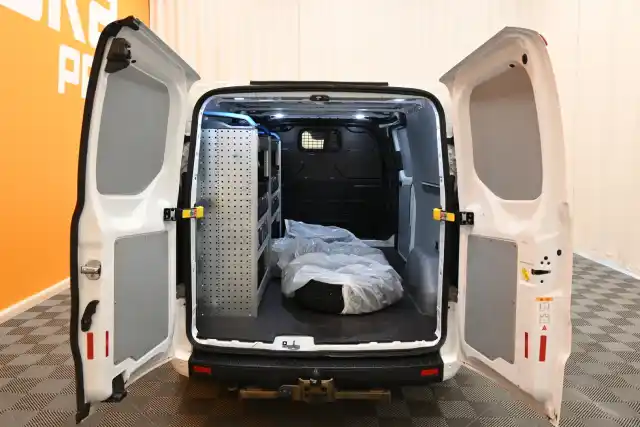 Valkoinen Pakettiauto, Ford Transit Custom – YLZ-983