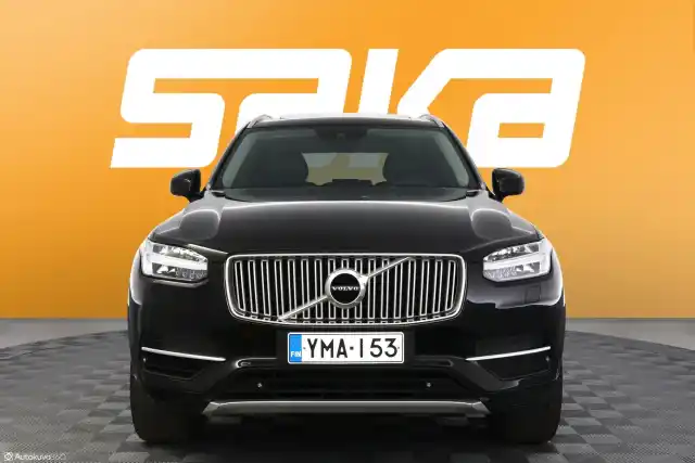 Musta Maastoauto, Volvo XC90 – YMA-153