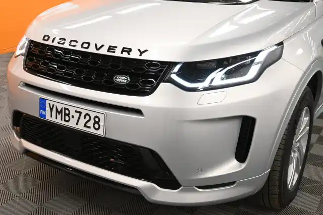 Harmaa Maastoauto, Land Rover Discovery Sport – YMB-728