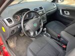 Punainen Viistoperä, Skoda Fabia – YMZ-726, kuva 5