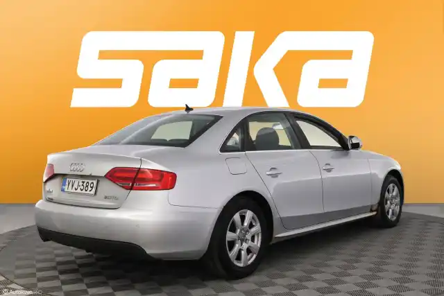 Hopea Sedan, Audi A4 – YVJ-389