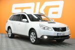 Valkoinen Farmari, Subaru Outback – YVP-162, kuva 1