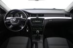 Musta Farmari, Skoda Superb – YVT-491, kuva 12