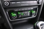 Musta Farmari, Skoda Superb – YVT-491, kuva 18