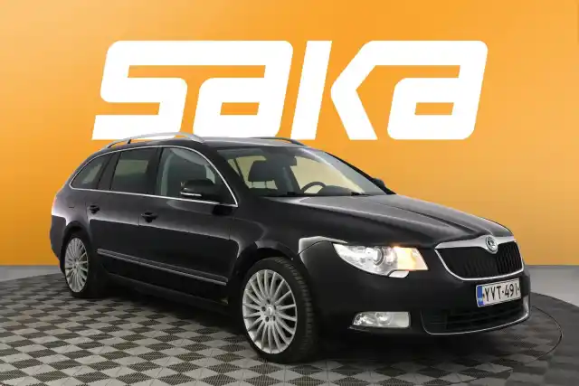 Musta Farmari, Skoda Superb – YVT-491