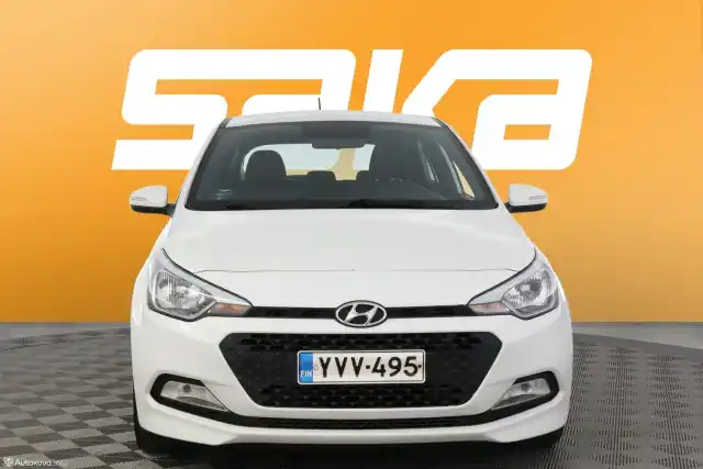 Valkoinen Viistoperä, Hyundai I20 – YVV-495