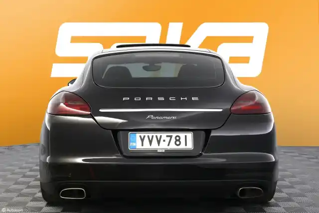 Musta Sedan, Porsche Panamera – YVV-781